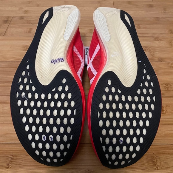 ASICS Metaspeed Edge+ - Picture 3 of 7